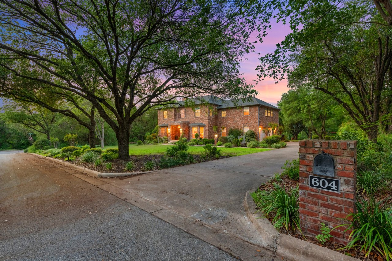 Tucked Away in West Lake Hills