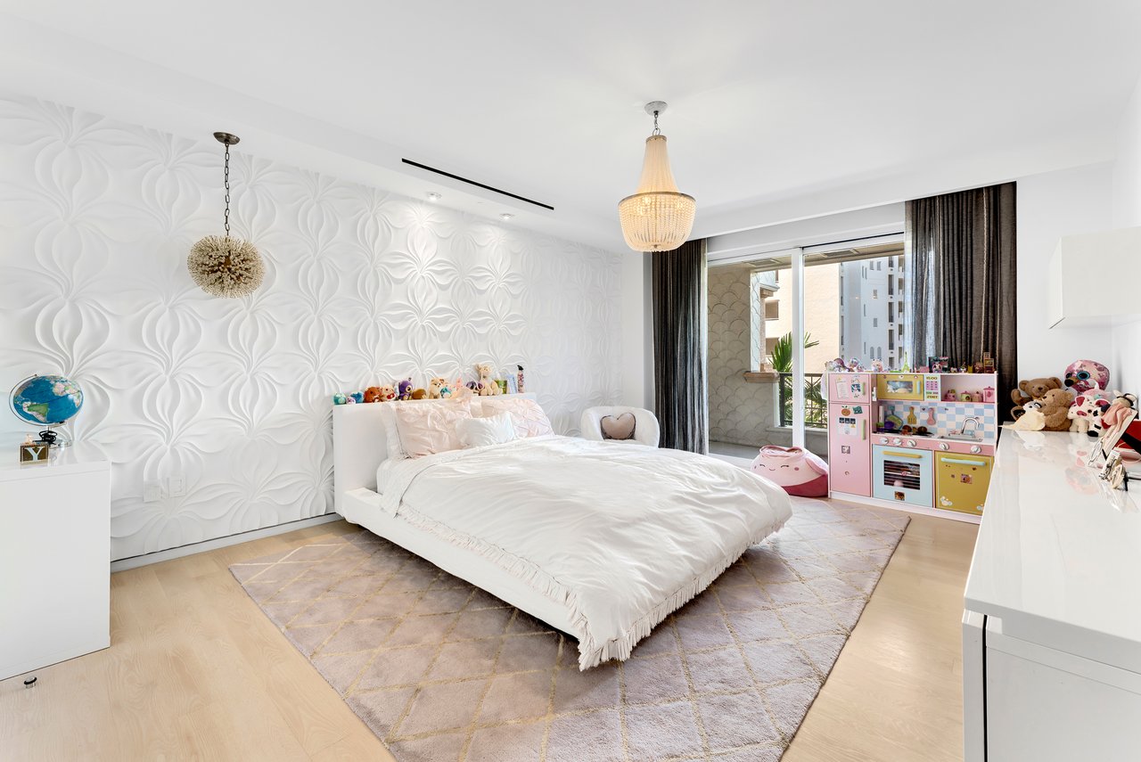 5134 Fisher Island Drive