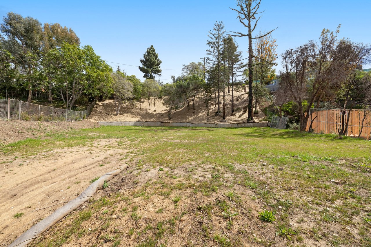 Pacific Palisades Buildable Lot