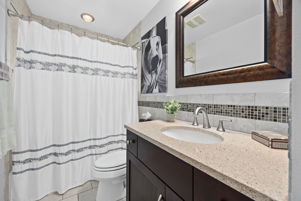 317 39th St, Downers Grove