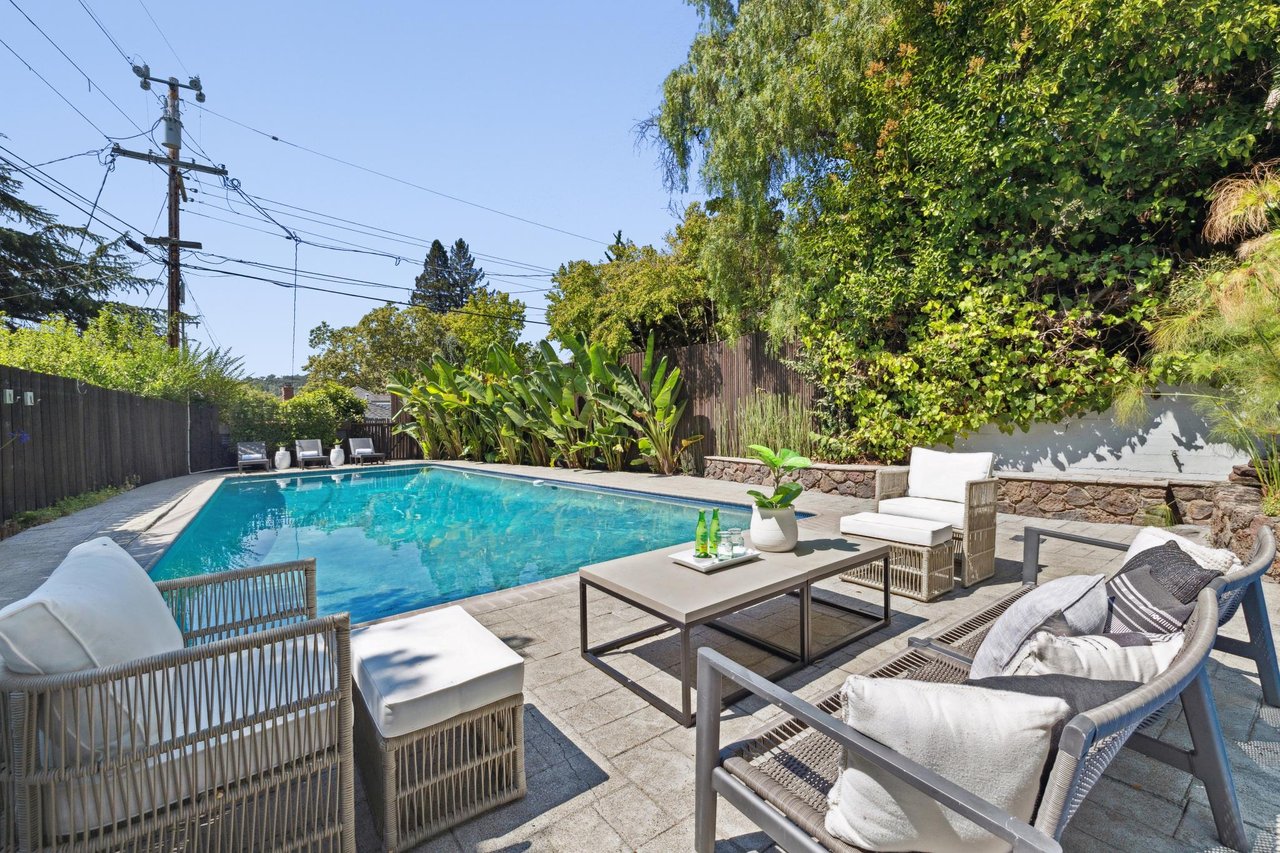 40 Rafael Drive, San Rafael