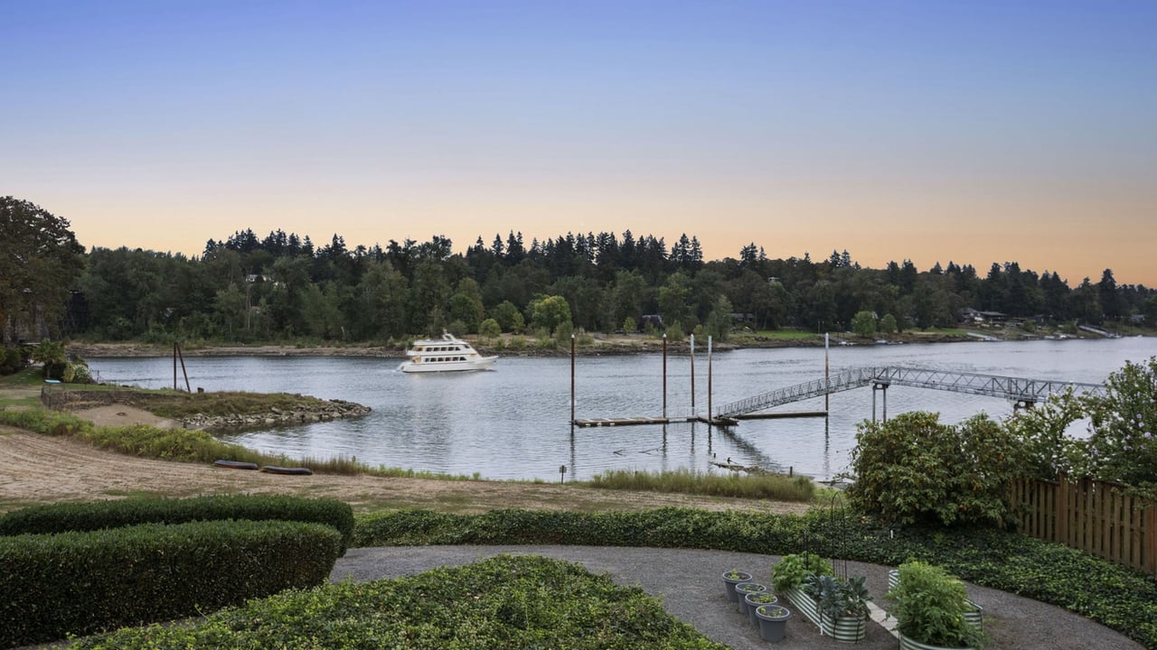 Lake Oswego