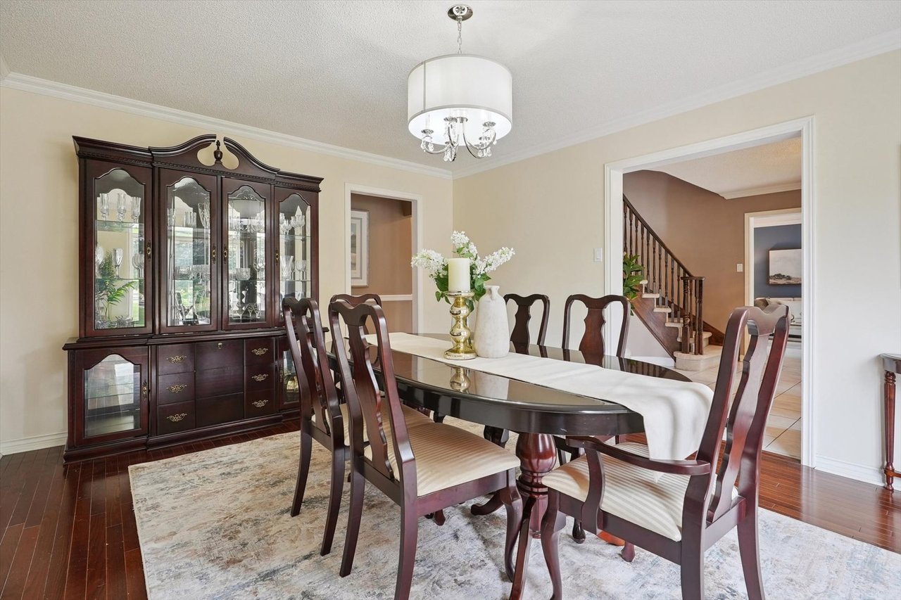 Executive Living in the Heart of Tyandaga