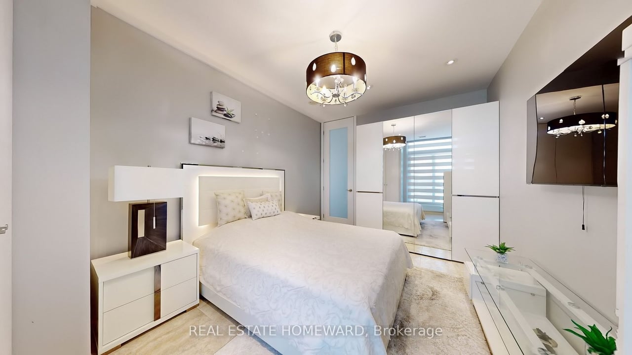 MIMICO LUXURY PENTHOUSE 