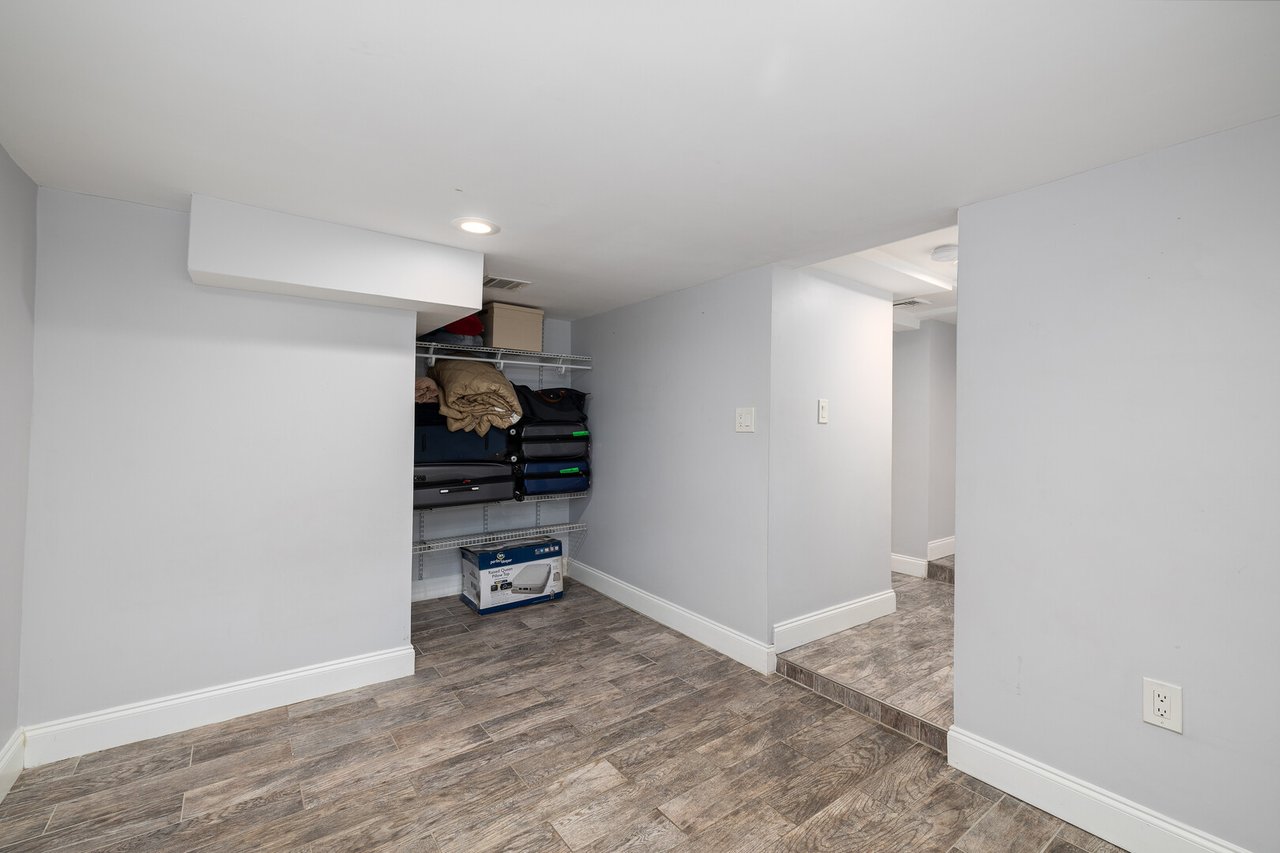 447 Forest Ave