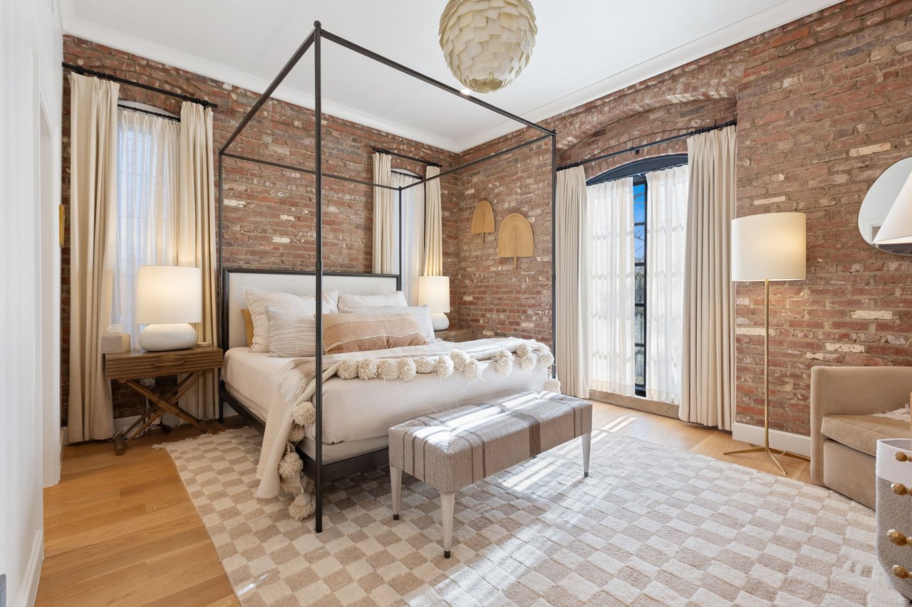 The Agency Oklahoma Listing of the Week - Legacy Masonry Home in Carlton Landing - Wyatt Poindexter - The Agency Oklahoma 