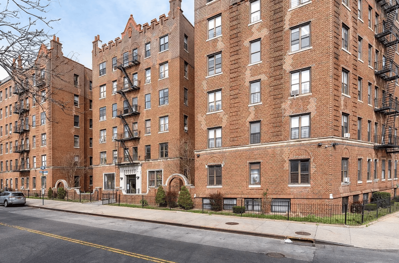 941 Washington Ave #310