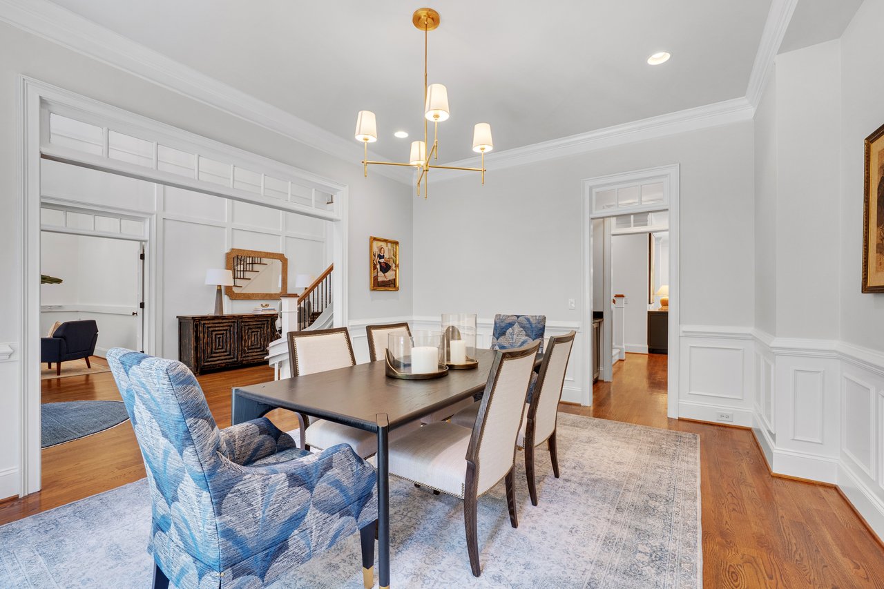 401 Westbury Drive