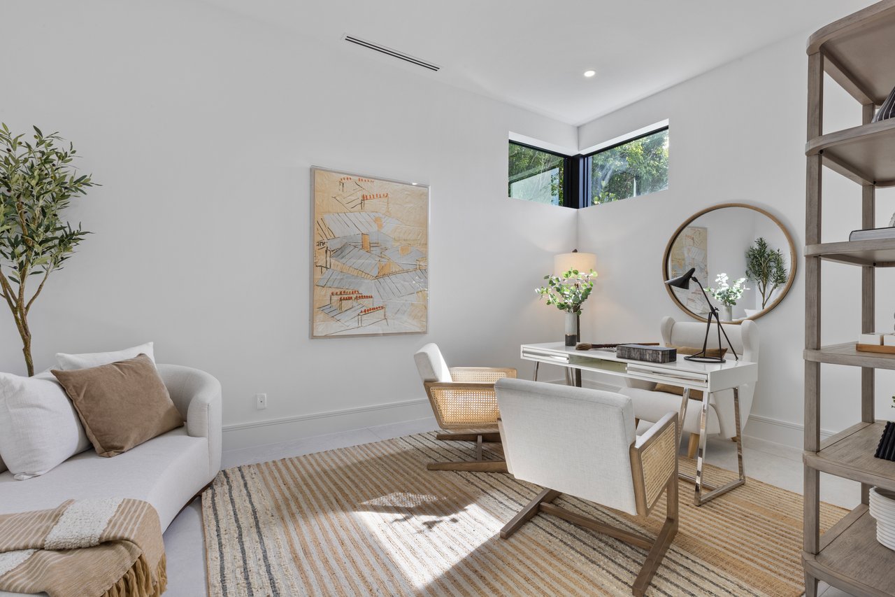 Murray Rd in Soso With Beautiful Water & Island Views