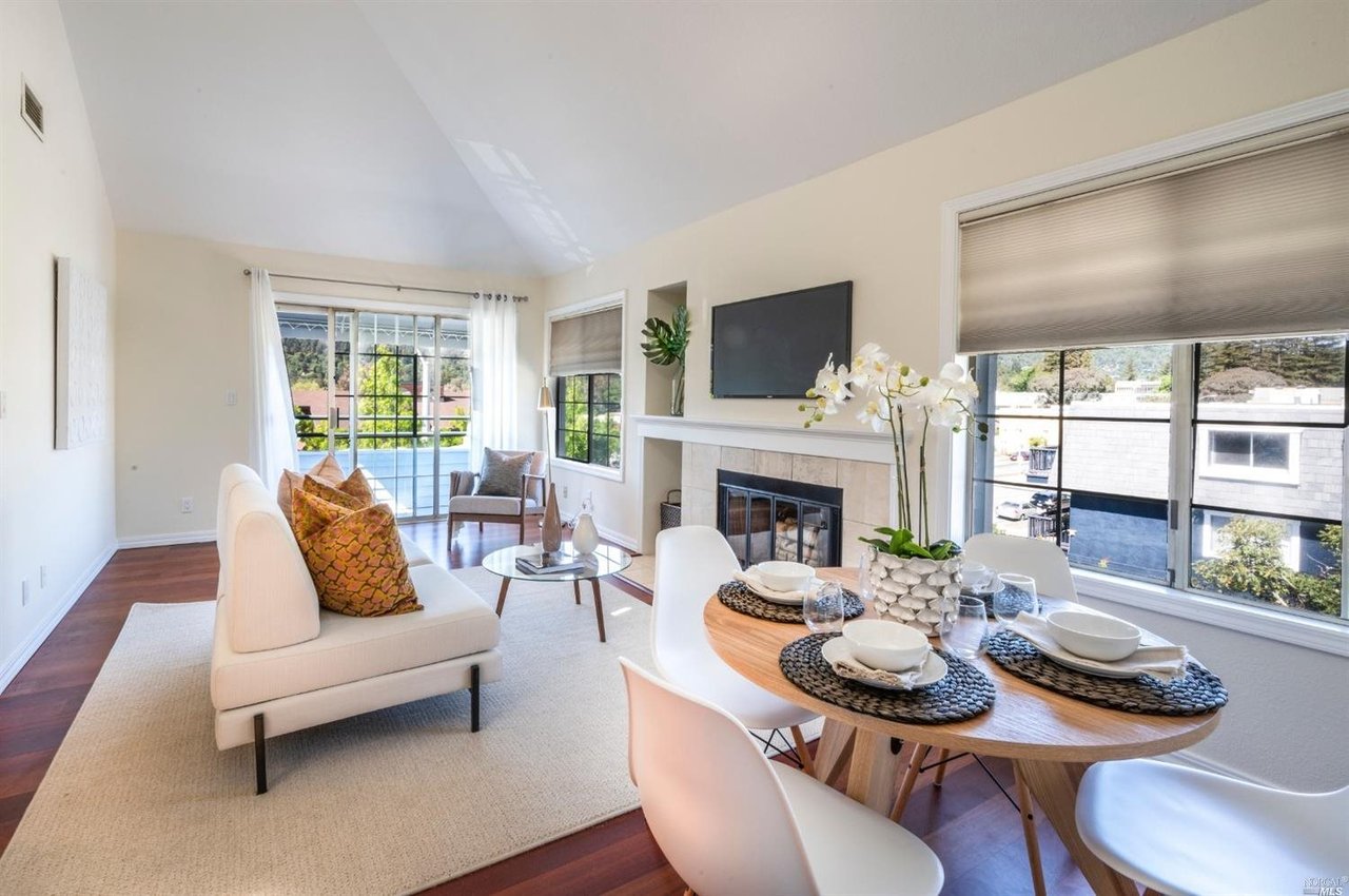 2 Ash Ave #3