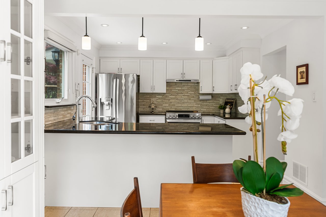 3178 Sir Johns Homestead