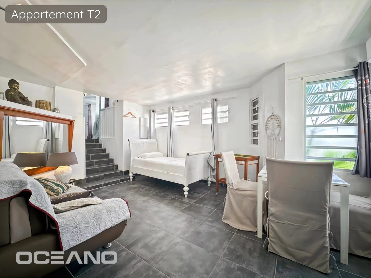 EXCLUSIVE : Set of 2 Apartments (T3 & T2) with Terraces - Charm and Investment Potential