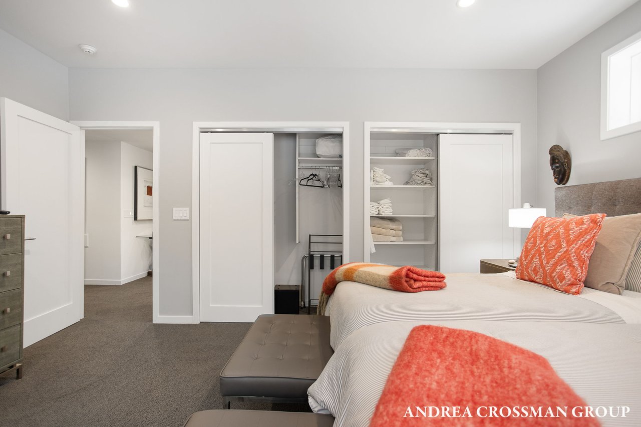 6919 Bendemeer Drive