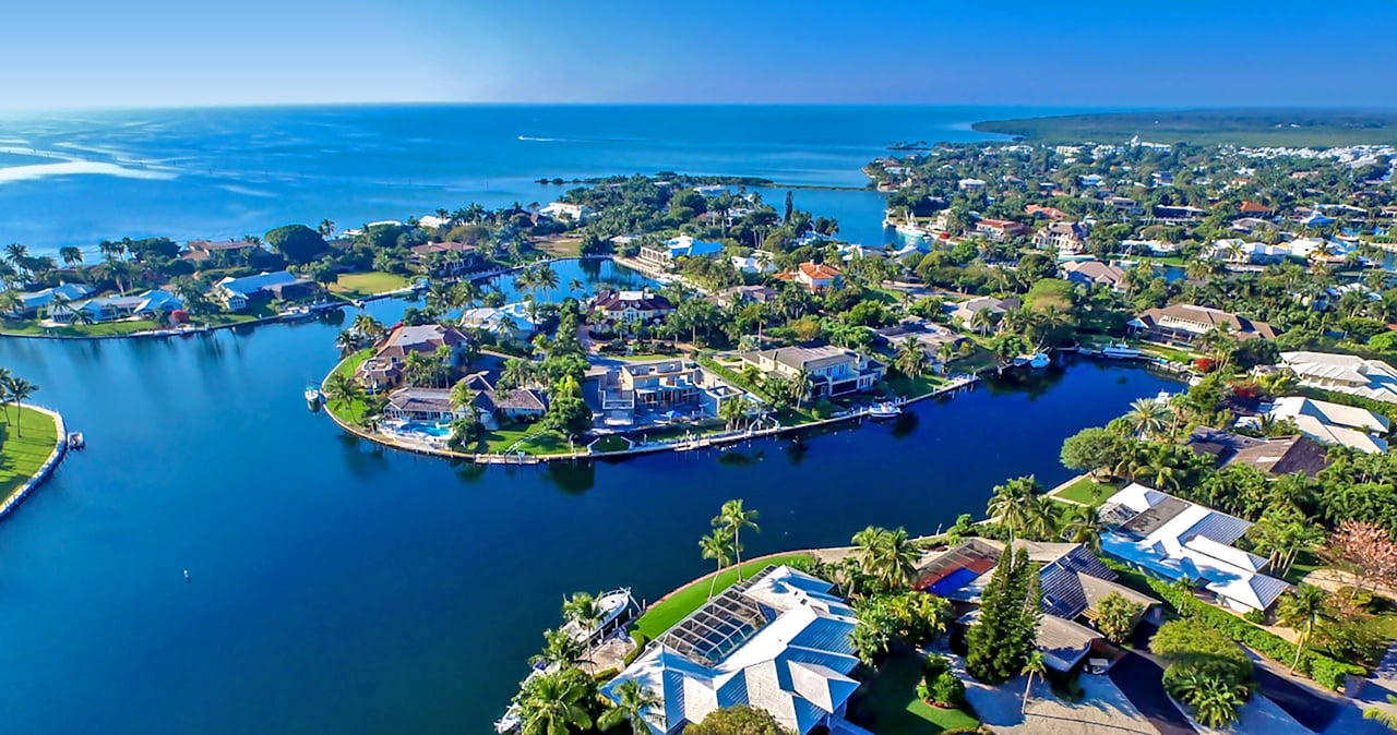 Analyzing the Current Market Trends for Luxury Waterfront Residential Properties in Palm Beach