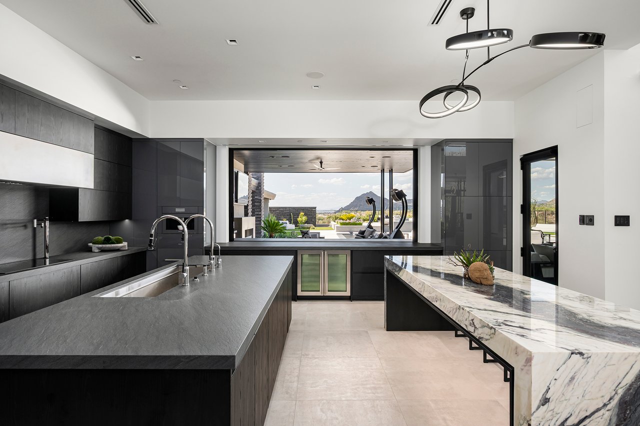 10784 E PINNACLE PEAK Road