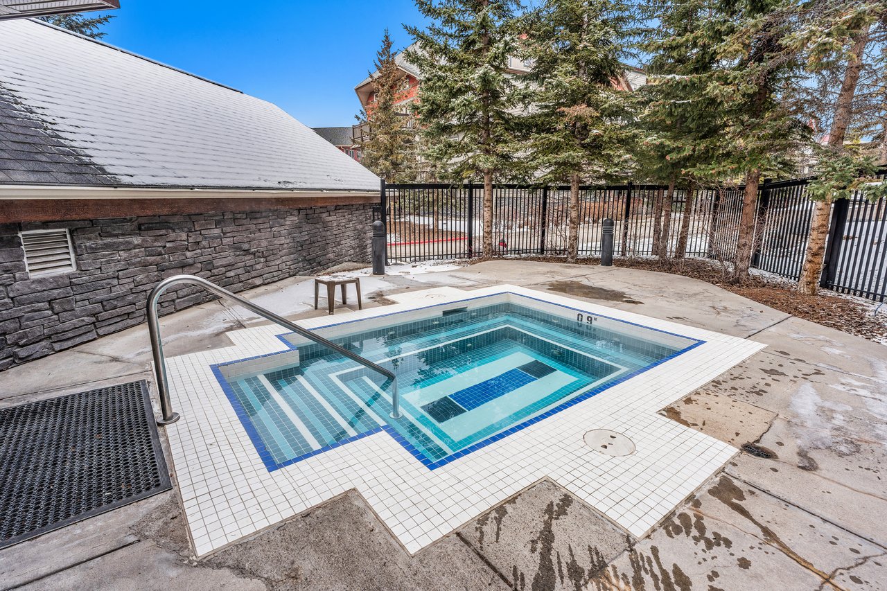 222 - 101 Montane Road