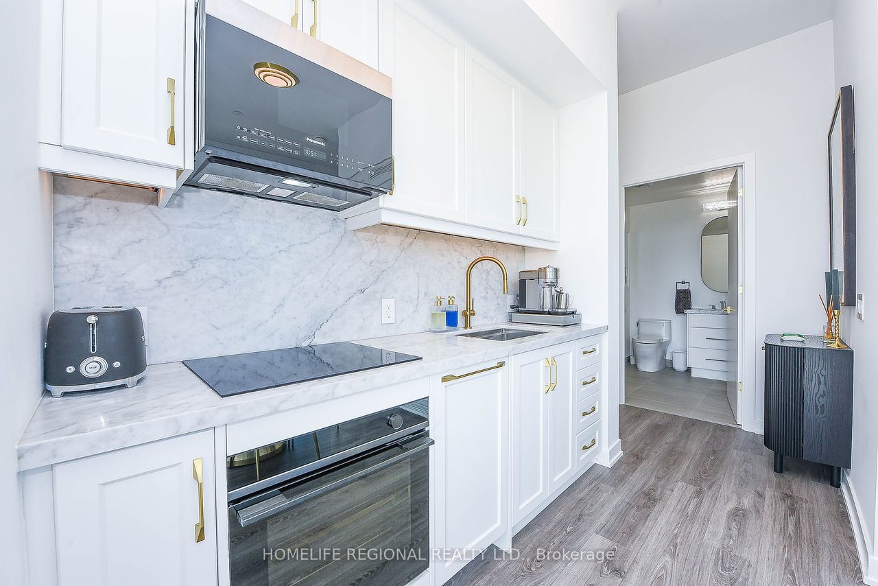 WEST CONDOS PENTHOUSE 