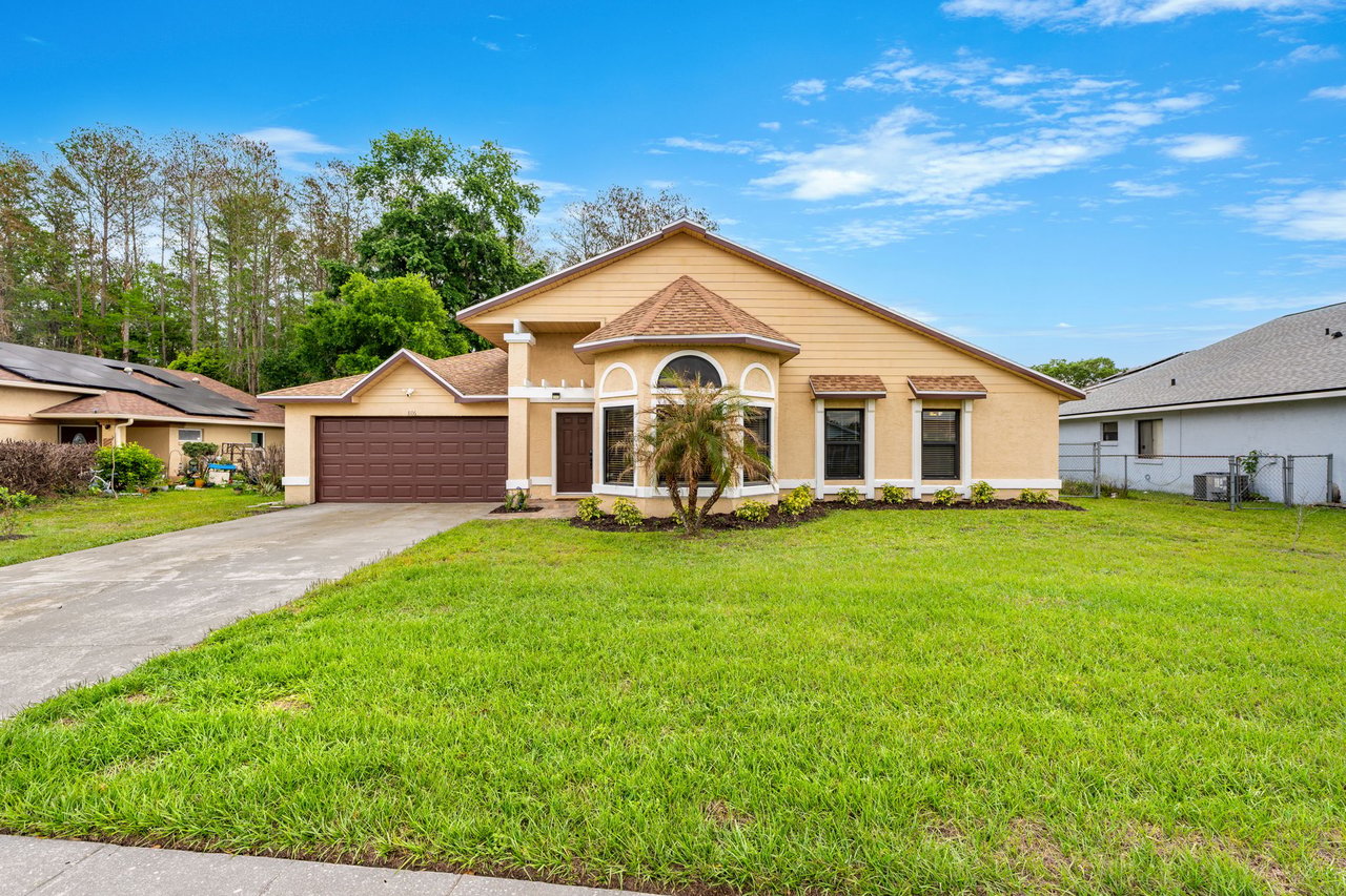 806 VERMONT WOODS LANE