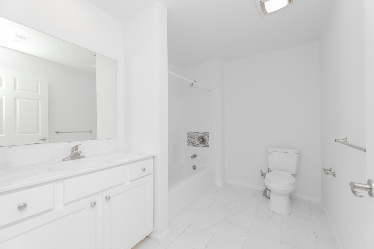 162-170 SOUTH ORANGE AVE Unit: 406