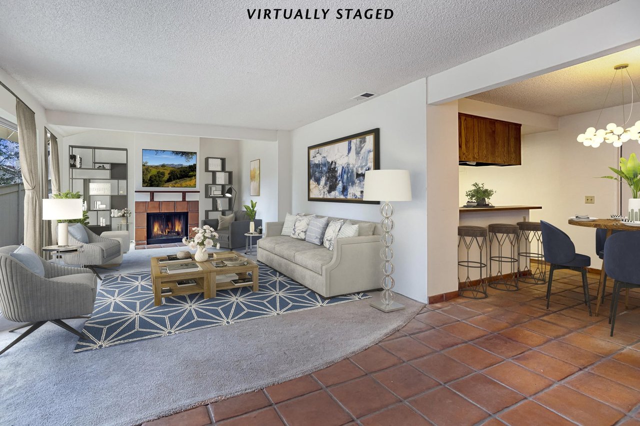 2061 Village Ln