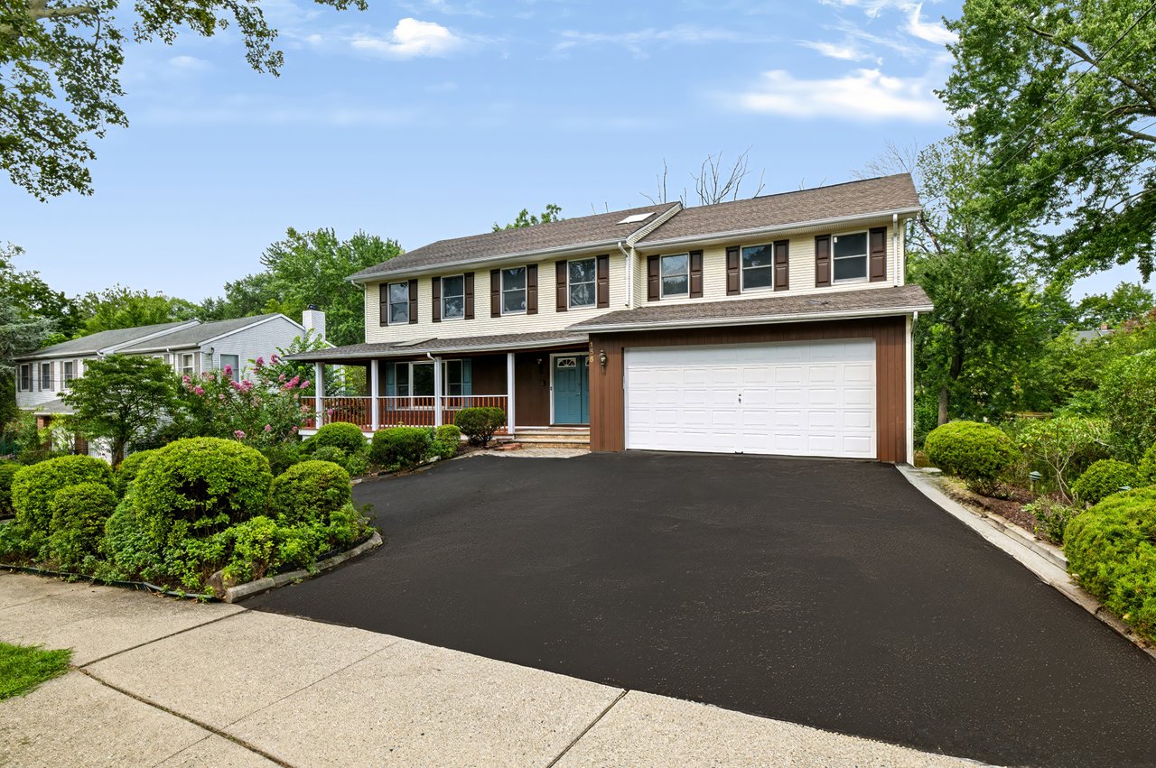 156 River Rd