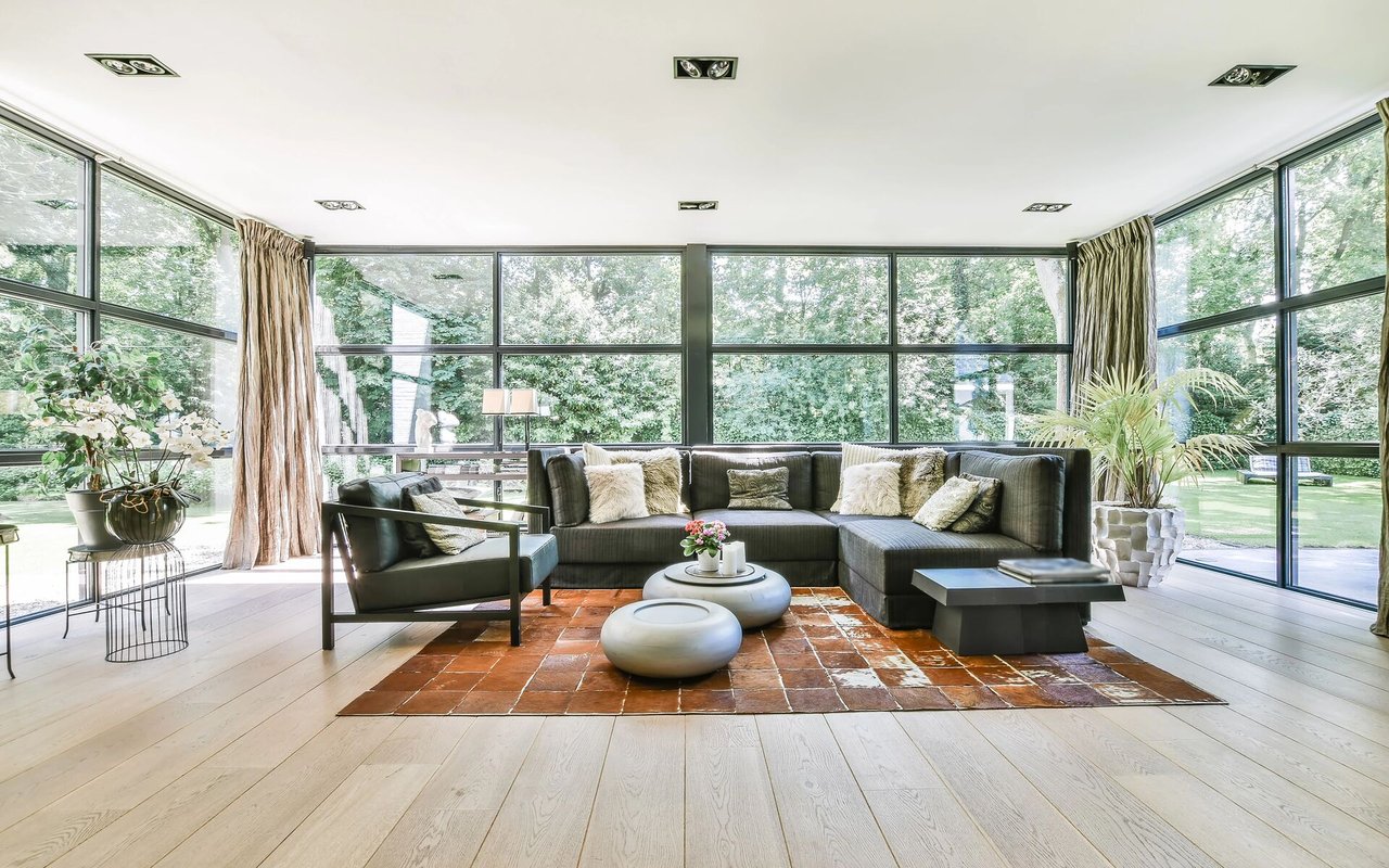How Do You Tell if a Neighborhood is the Right One to Settle in?