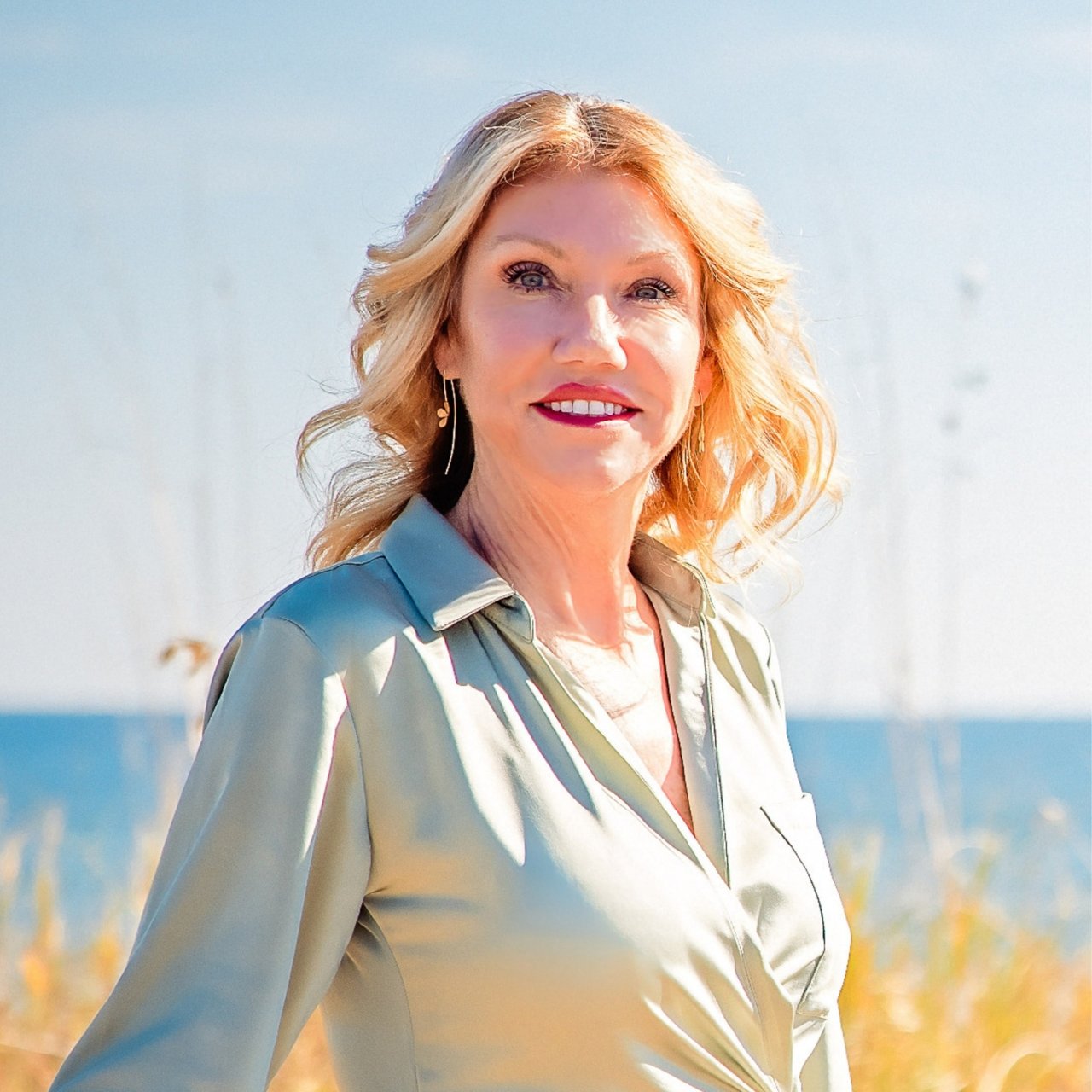Renee W Reitzel Wilmington, NC Real Estate Agent Headshot