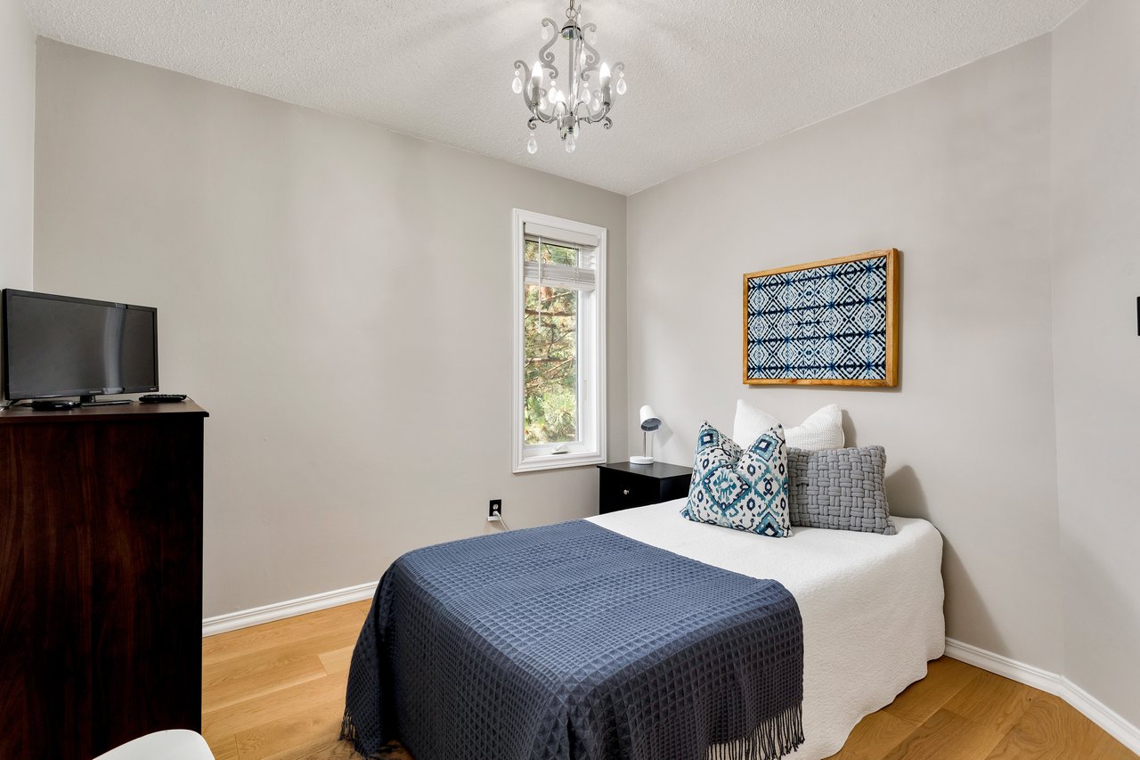 2006 Glenada Crescent Unit 7