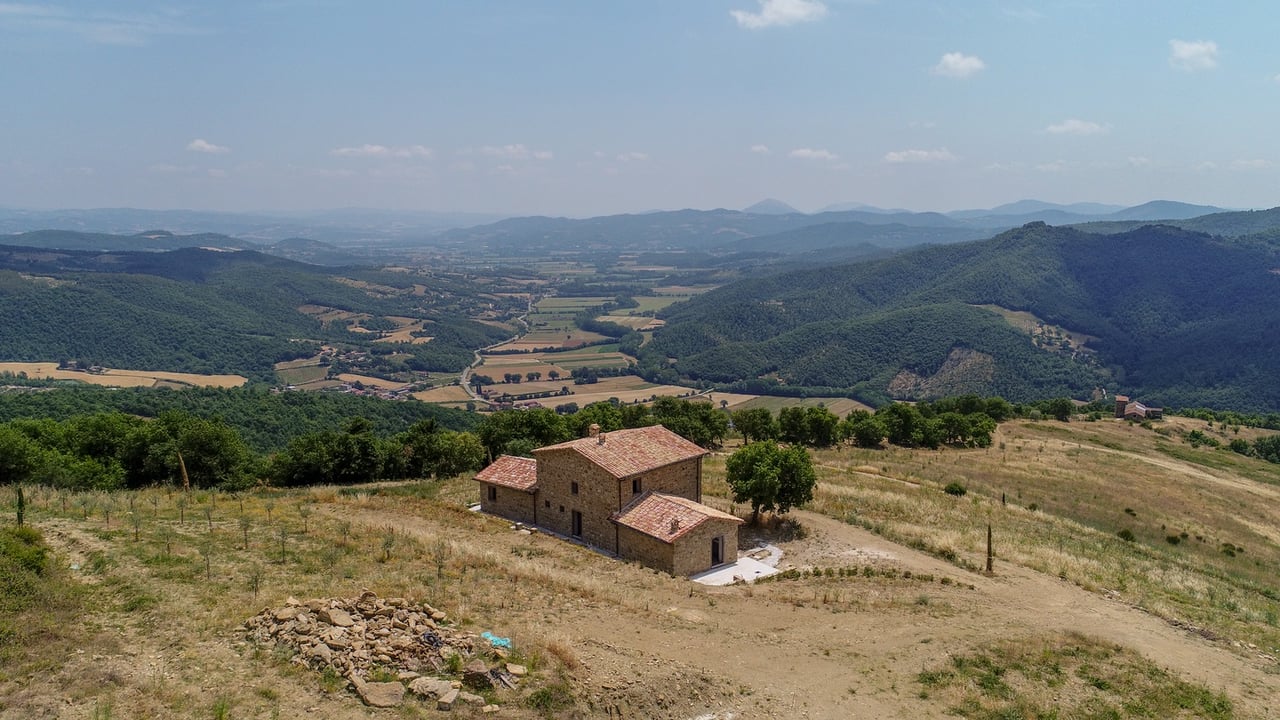 Incredible Home With Panoramic View Of The Nestore Valley