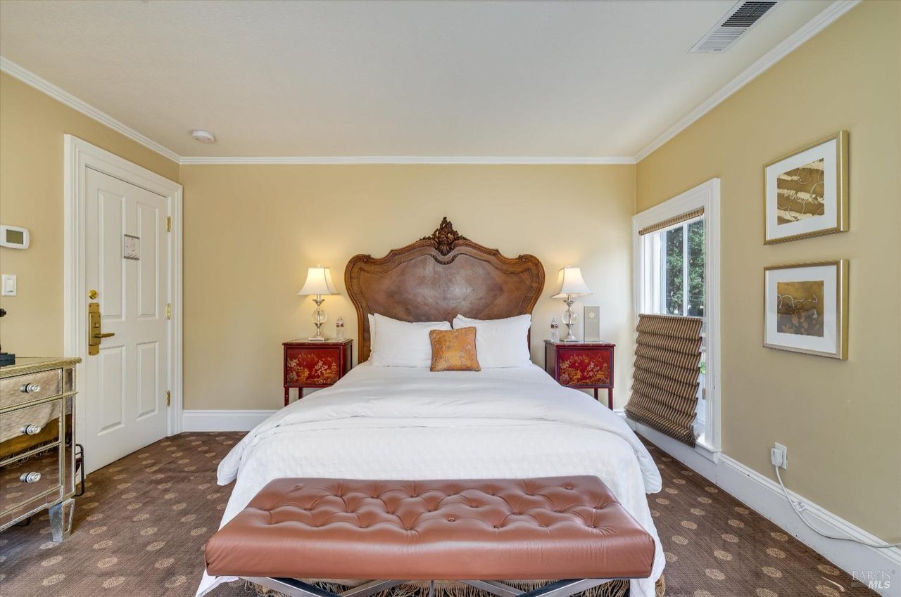 1139 Lincoln Ave, Calistoga