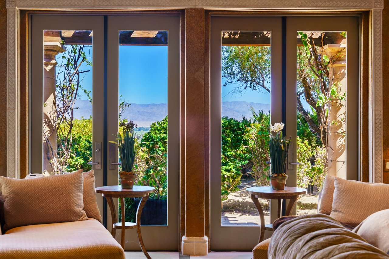 2 Nebulae Way, Rancho Mirage