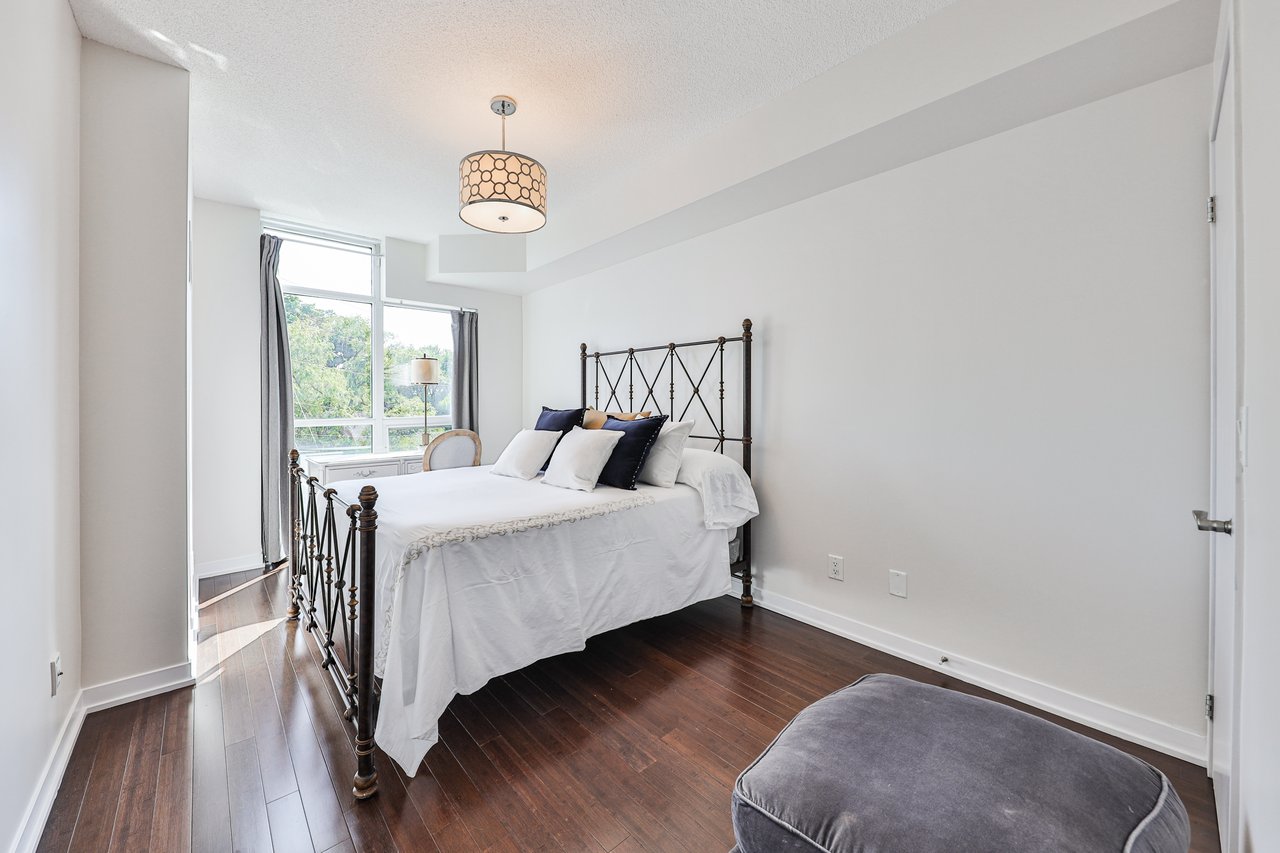 402-551 Maple Avenue, Burlington