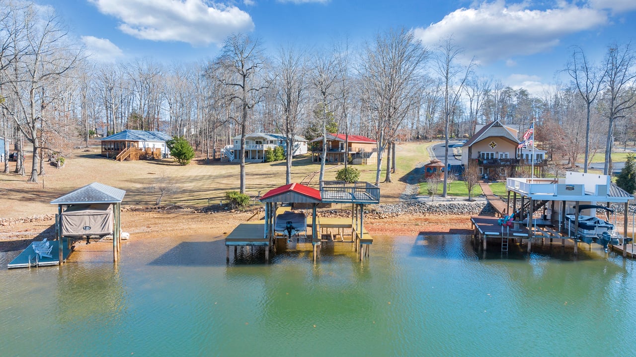 1111 Jefferson Dock RD