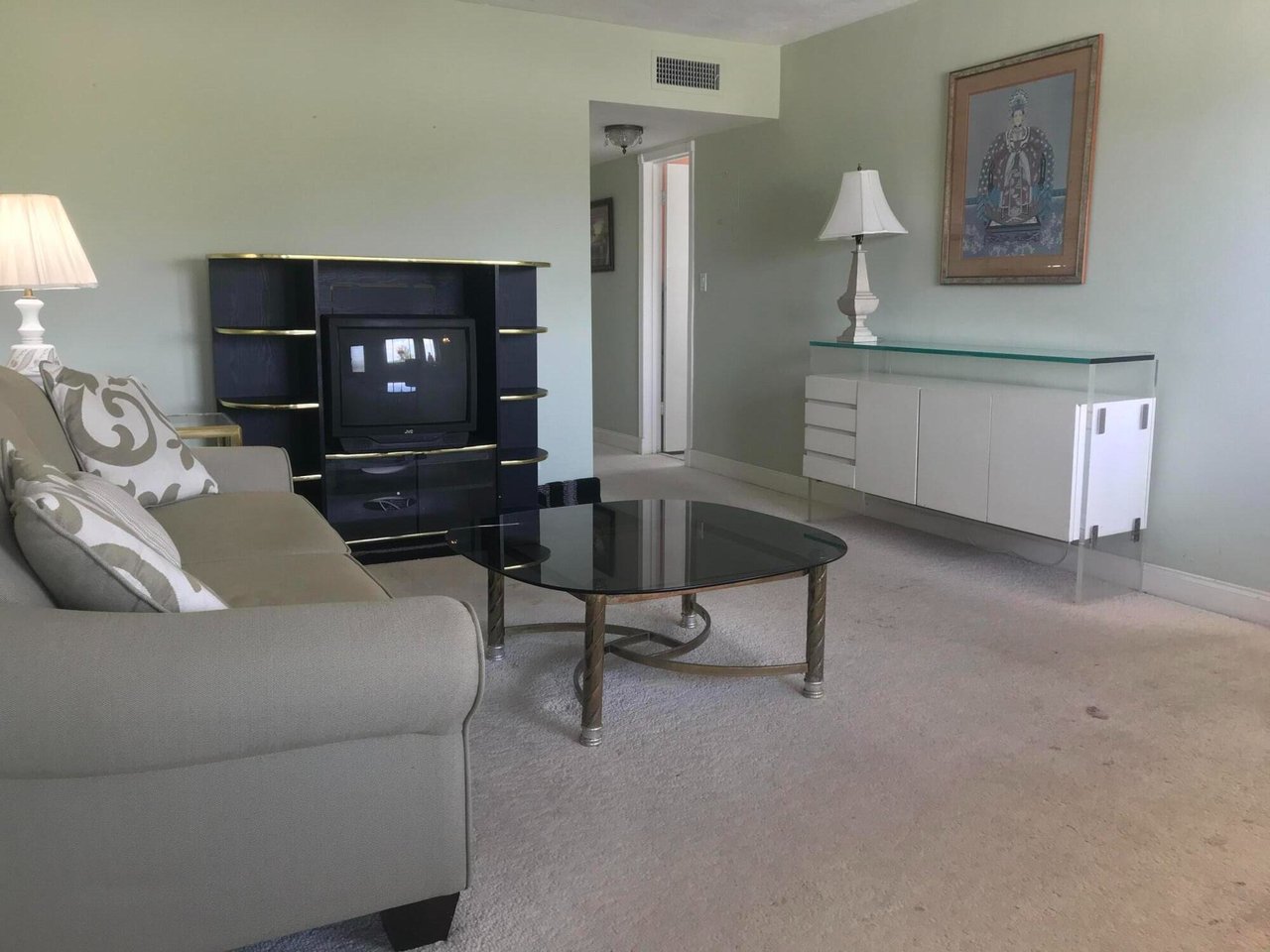 2381 Sunset Ave, Unit 301