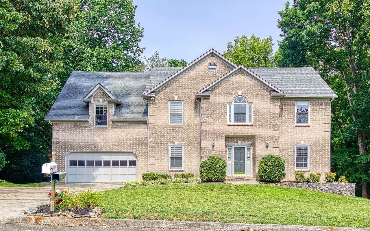 Wallace Luxury Spotlight | 12629 Red Canyon Road Knoxville, TN 37934