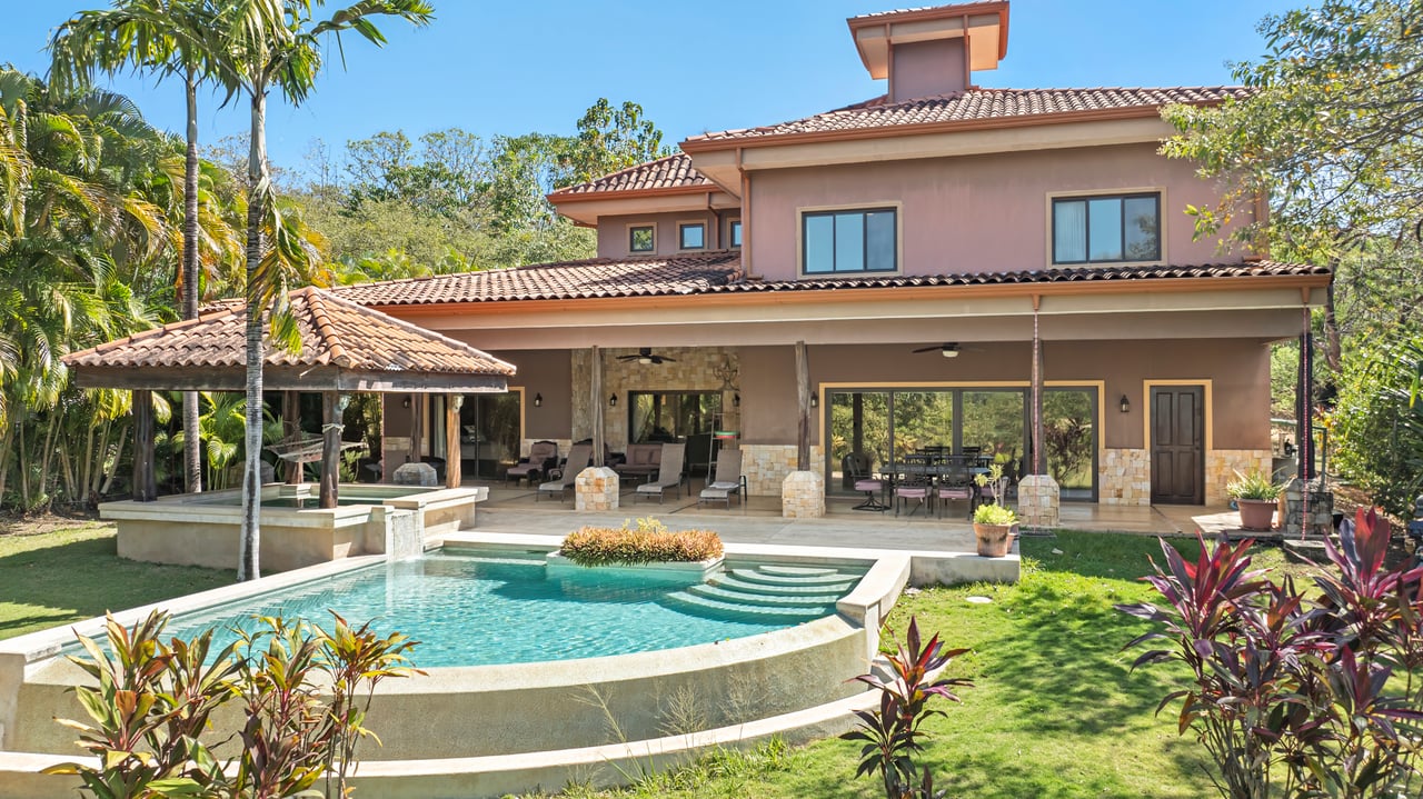 Casa de Golf | Stunning mediterranean-style 5 bedroom home in Reserva Conchal