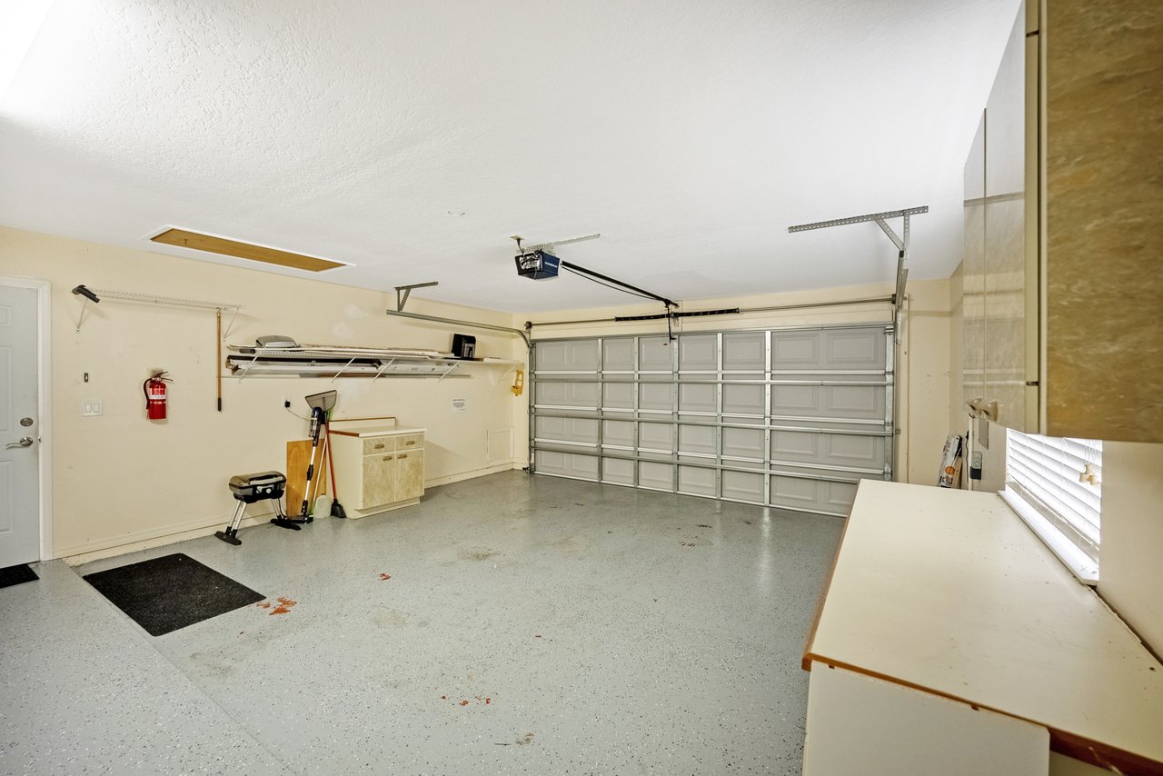 3380 NW 44th ct
