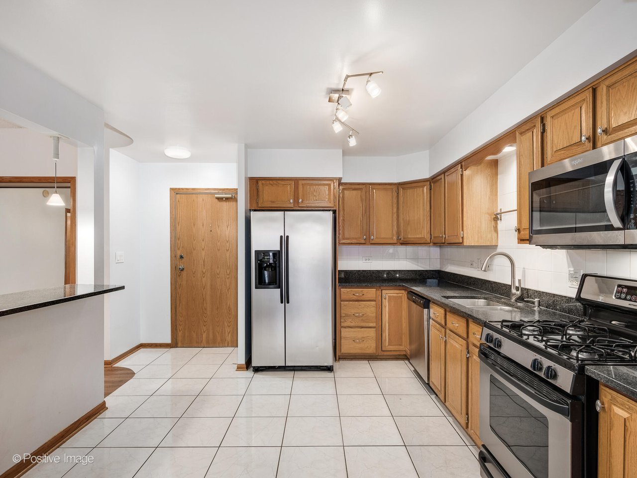 7410 W Lawrence Ave Unit 115
