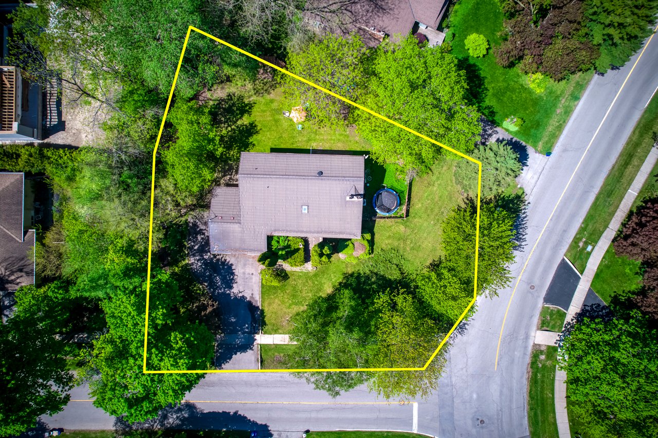 220 Woodhaven Park Dr, Oakville