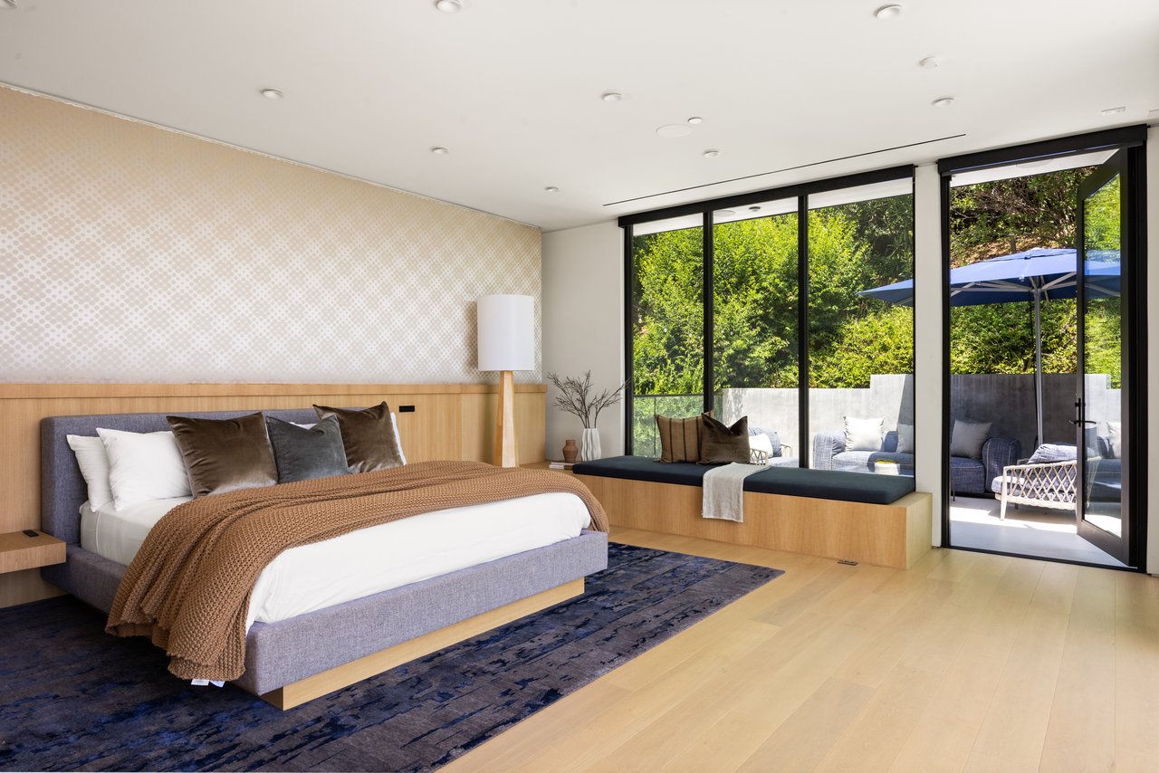 1488 Rising Glen Rd, Sunset Strip