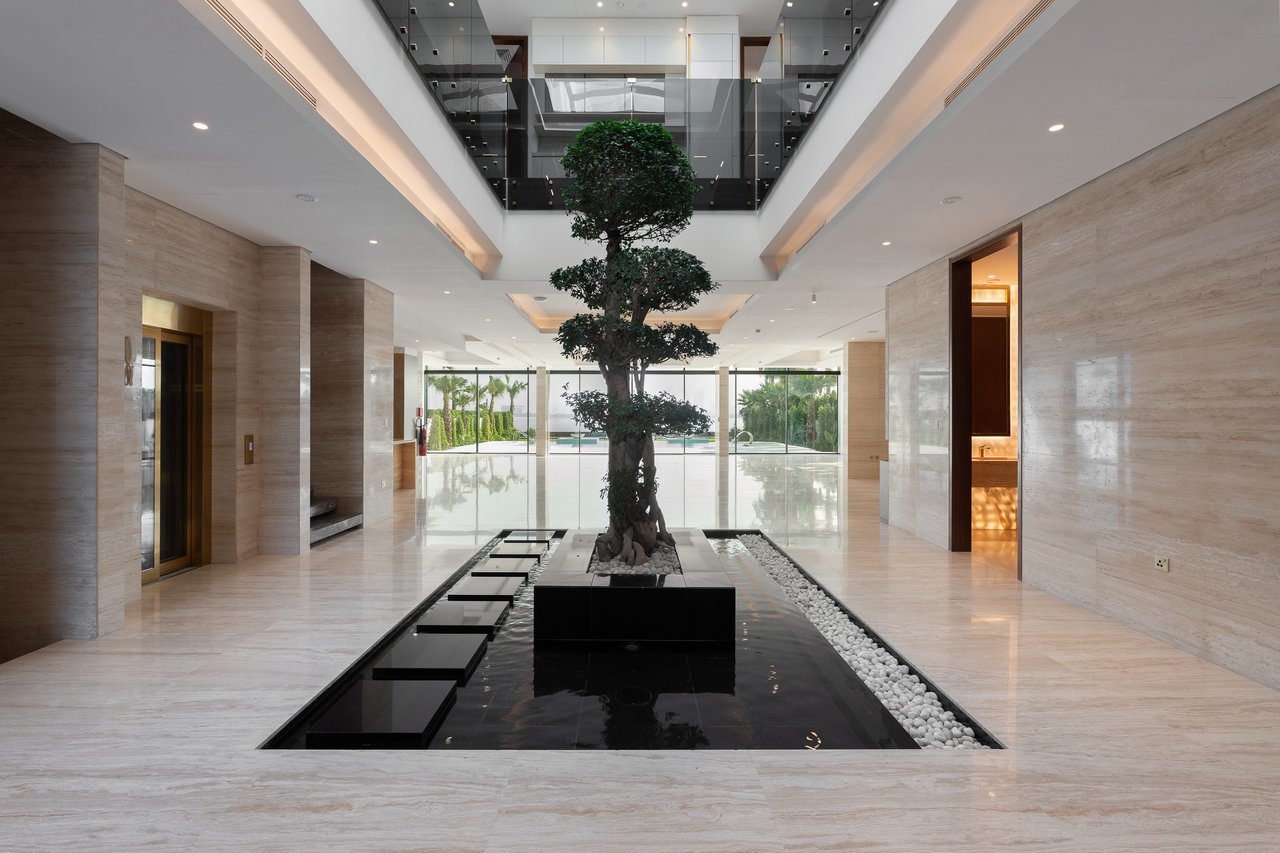 Jumeirah Bay Island Villa