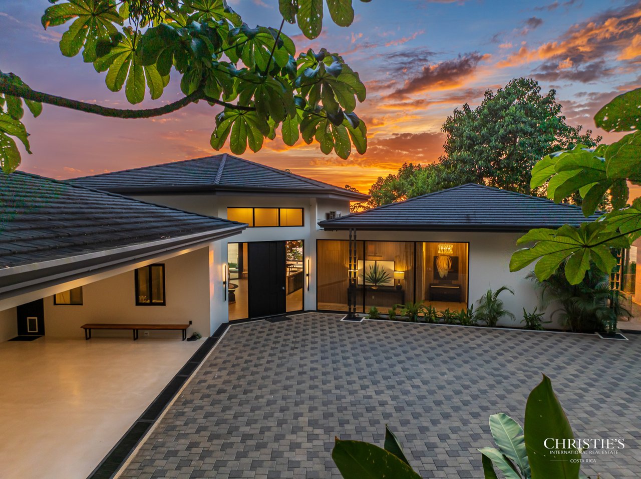 Luxury Estate in Escaleras- incredible ocean views 5.5 Acres