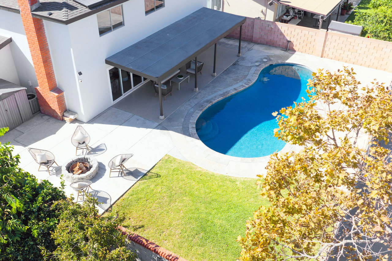 3709 South Olive Streeet