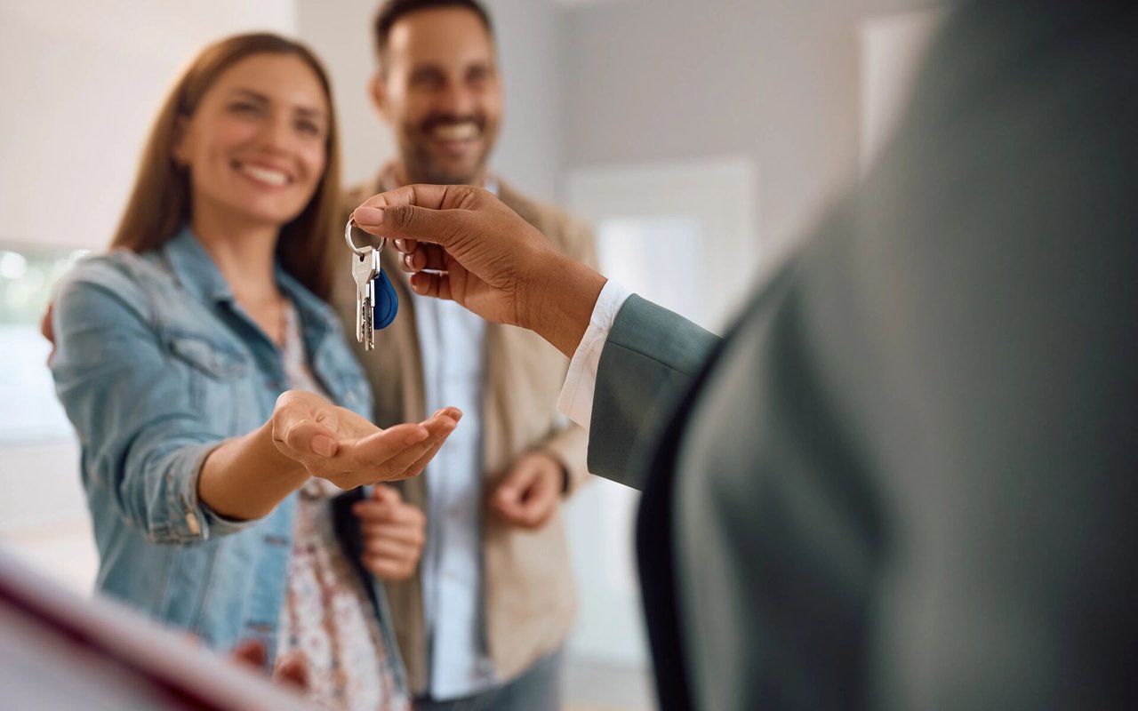 Rings or House Keys? 4 Crucial Things Couples Should Discuss Before Buying A Home