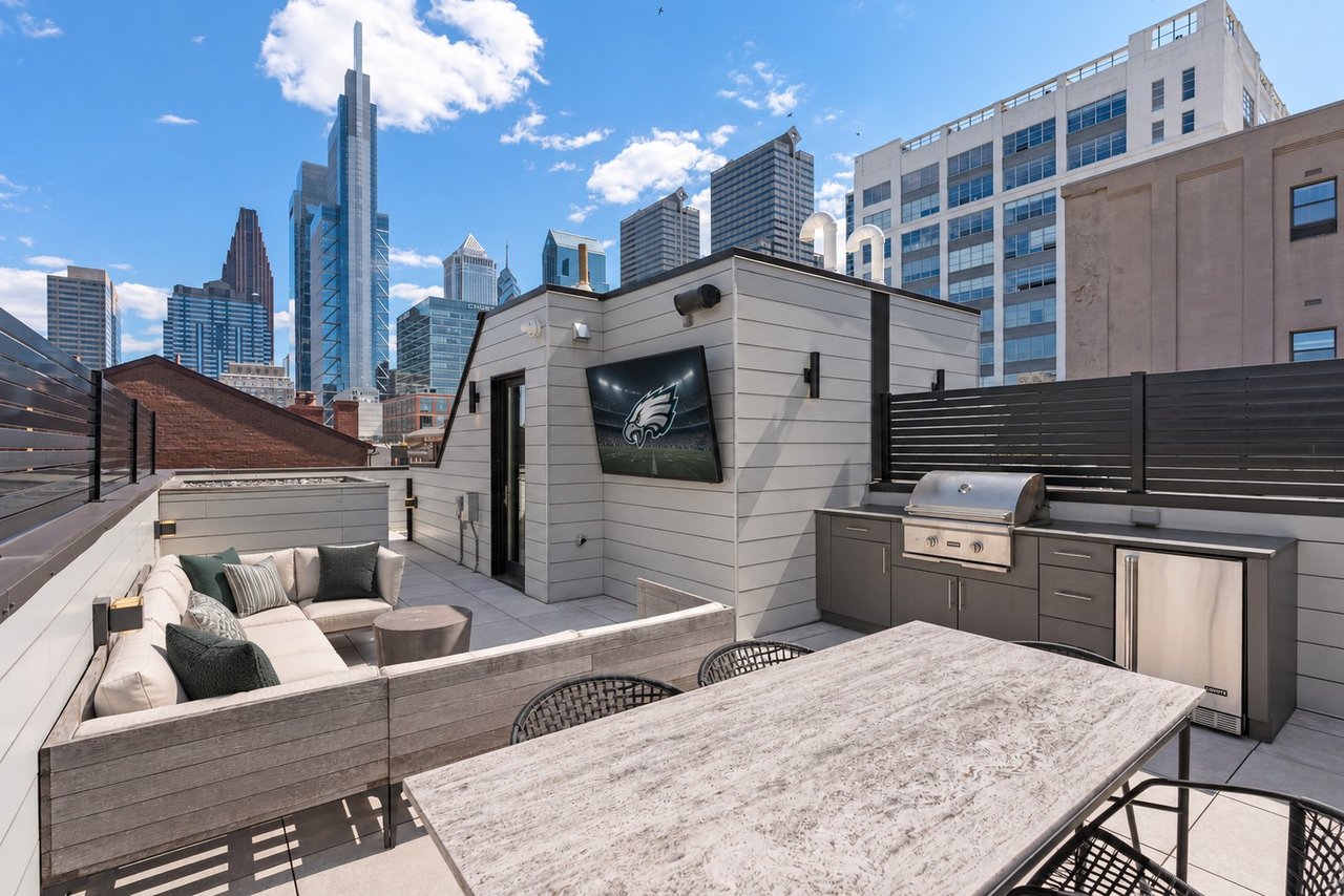 114 N Croskey St, Philadelphia, PA 19103