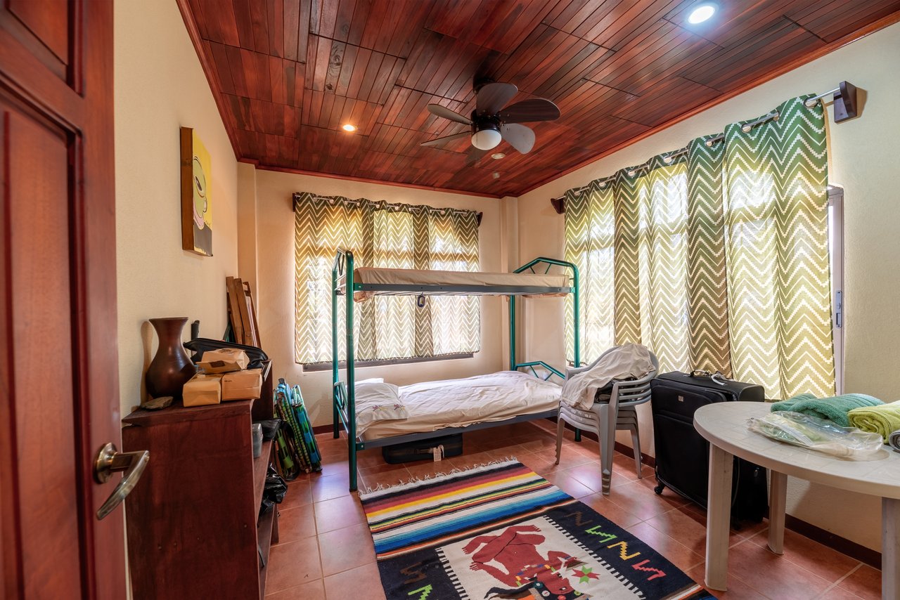 Fully Furnished 3-Bedroom Home in Tinamastes | 0.4 Acres
