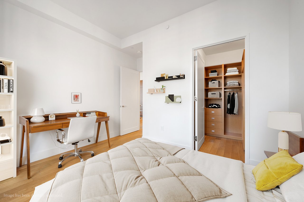 110 Charlton Street , #20G