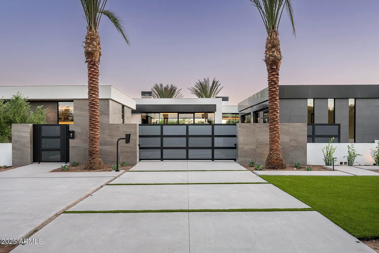 6911 E Jackrabbit Rd