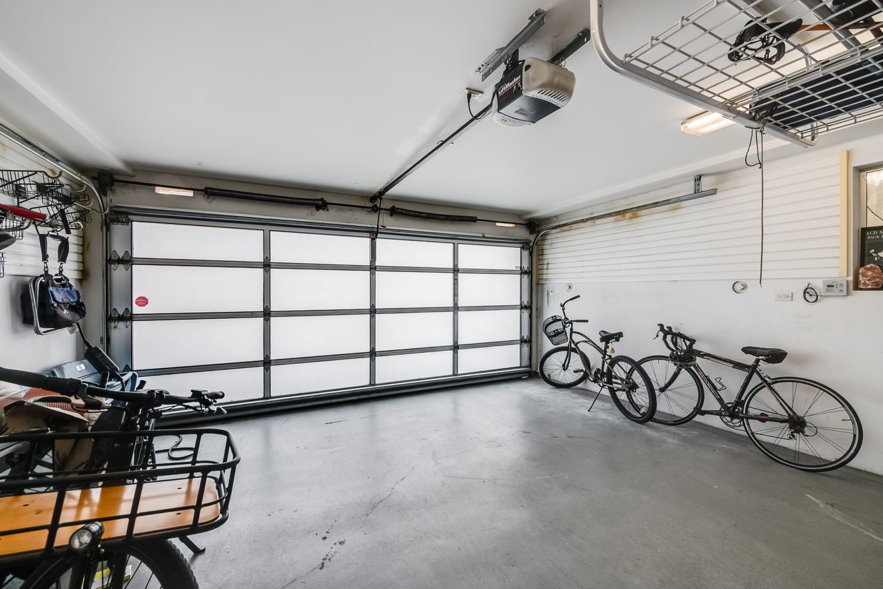 417 Venice Way