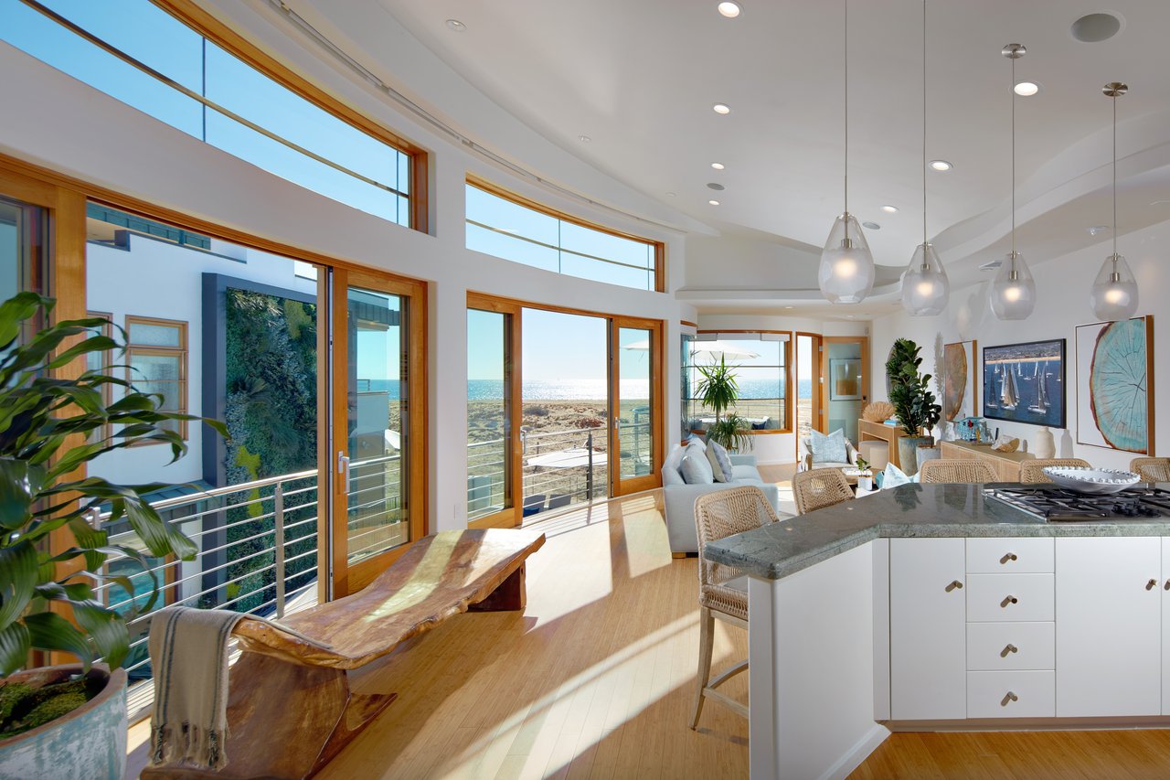 1510 E Oceanfront